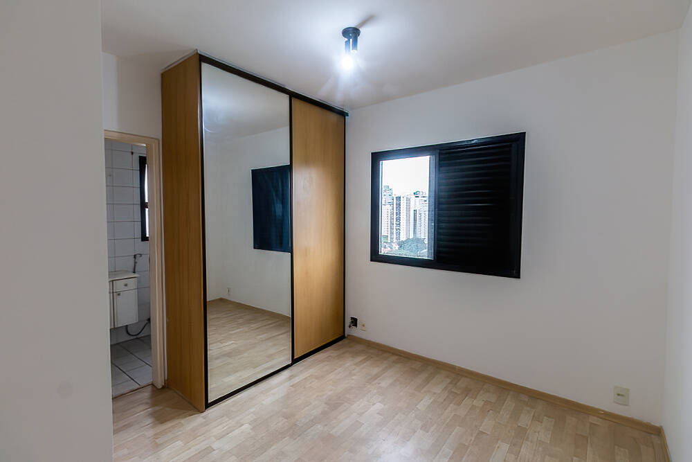 Apartamento à venda com 2 quartos, 60m² - Foto 12