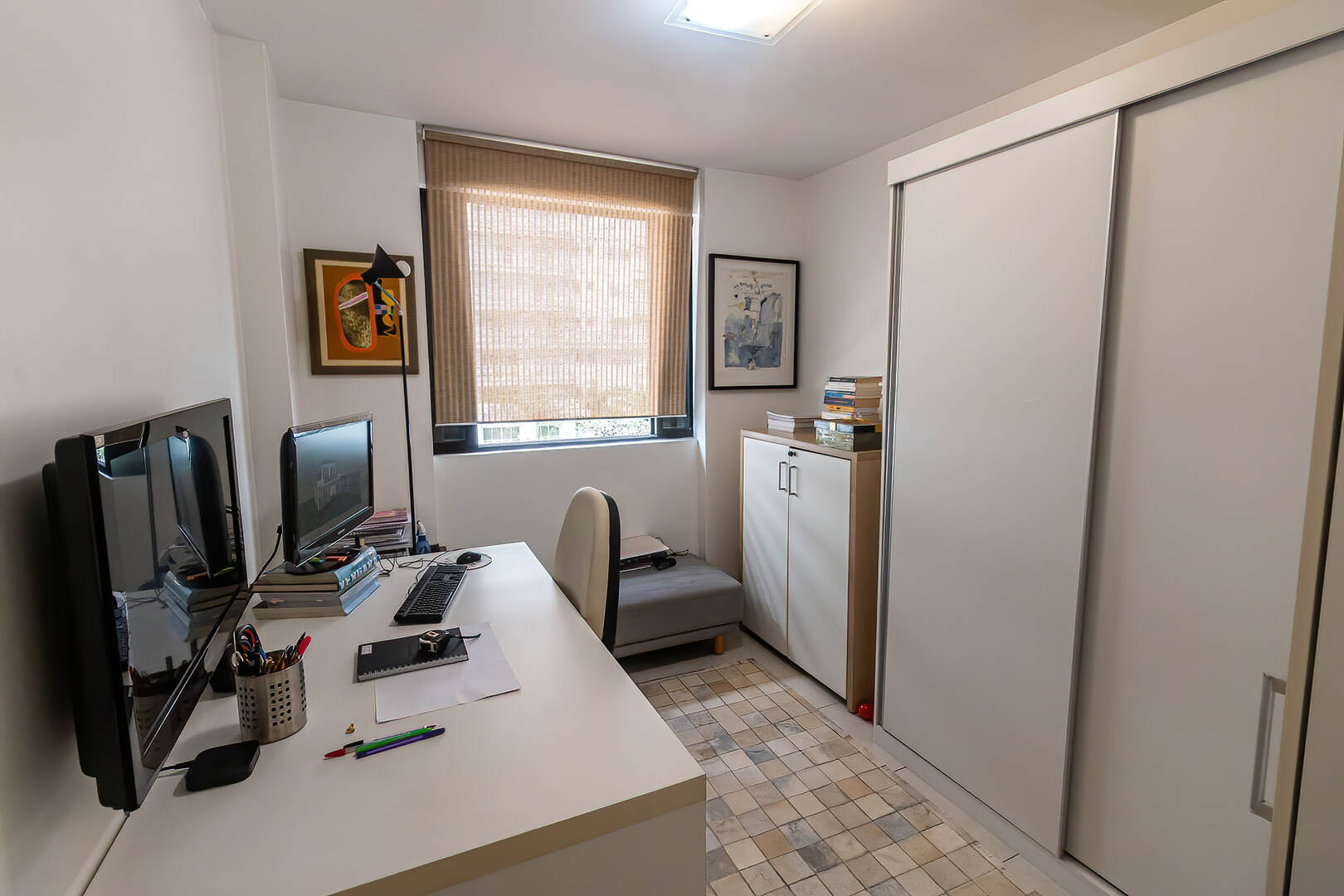 Apartamento à venda com 2 quartos, 70m² - Foto 9