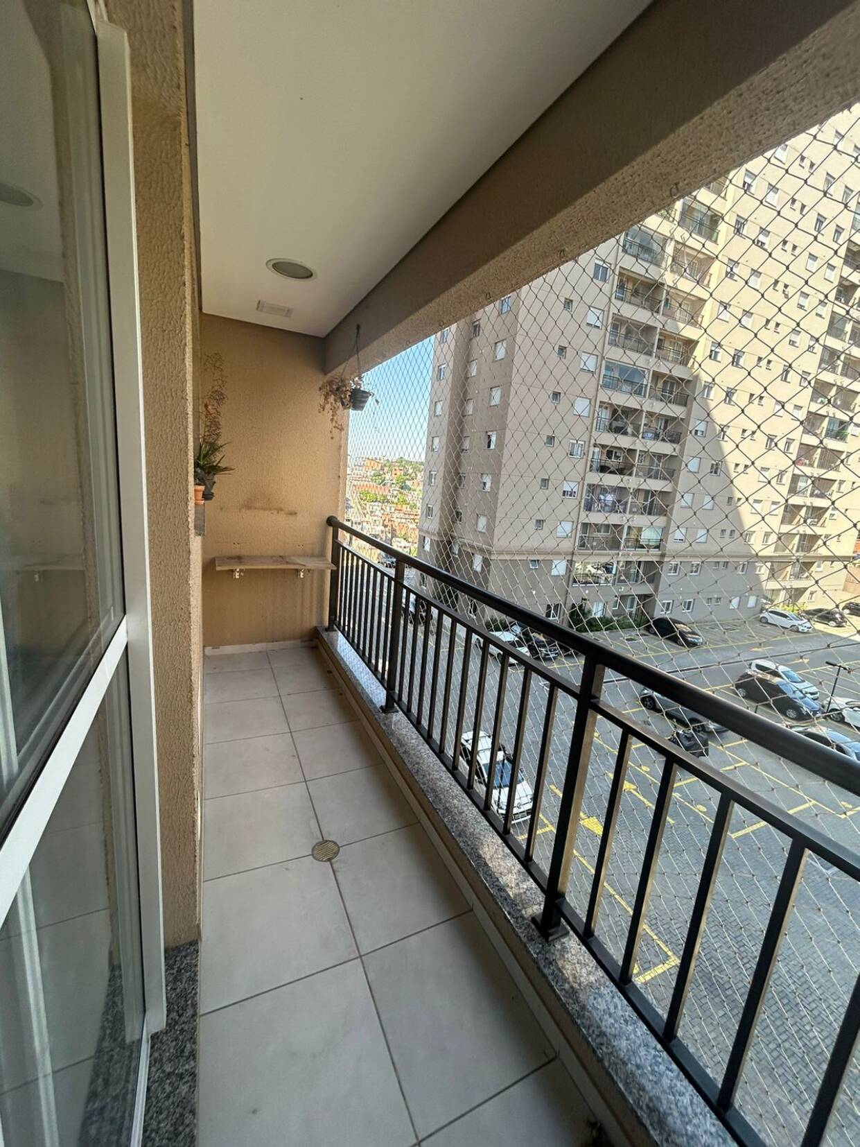 Apartamento à venda com 2 quartos, 66m² - Foto 2