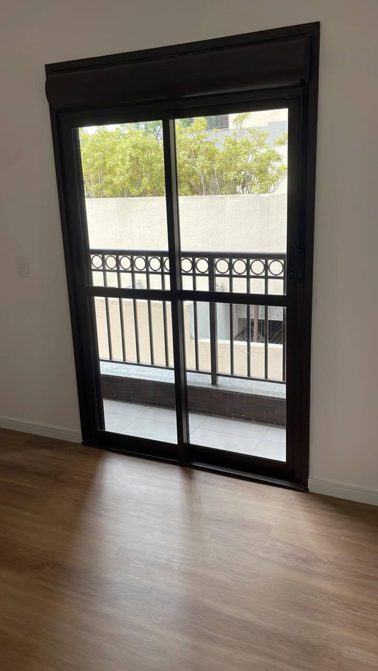 Apartamento à venda com 3 quartos, 97m² - Foto 2