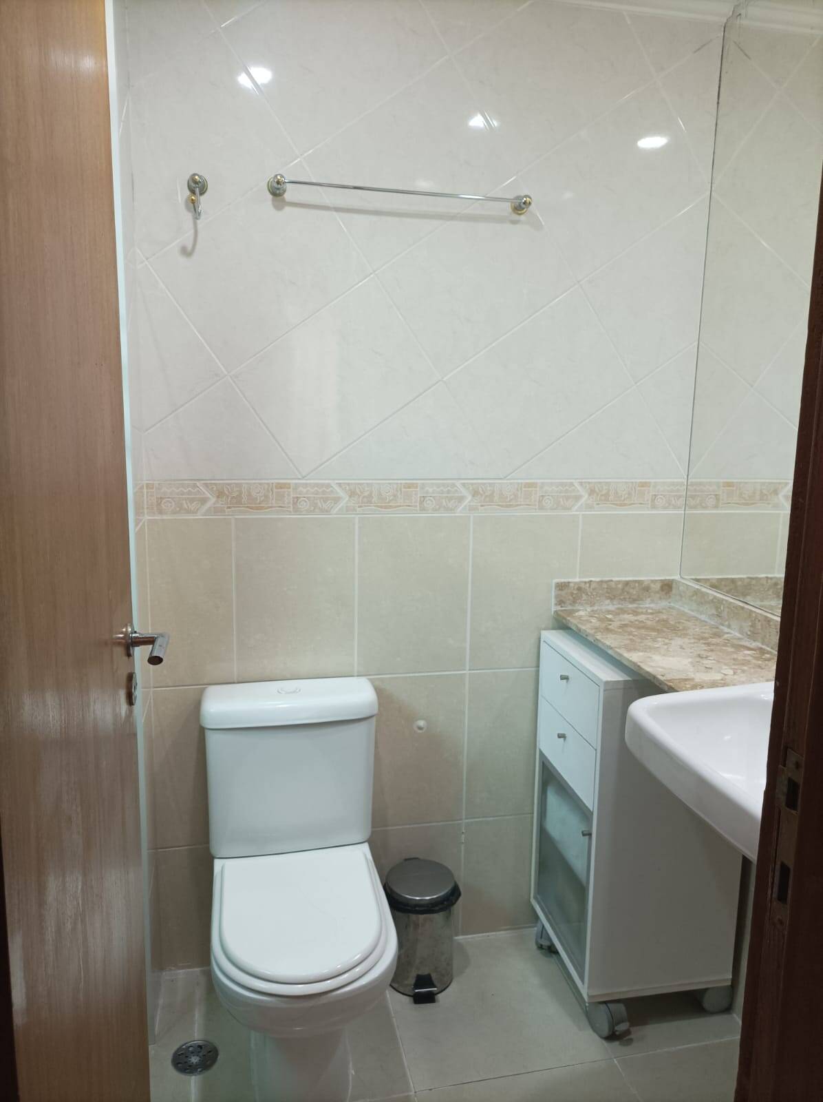 Apartamento à venda com 3 quartos, 74m² - Foto 29