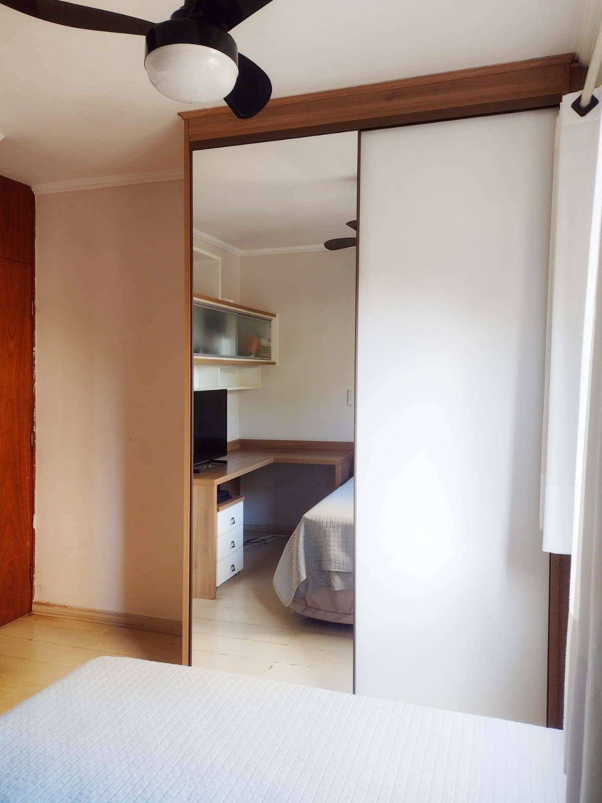 Apartamento à venda com 3 quartos, 74m² - Foto 13