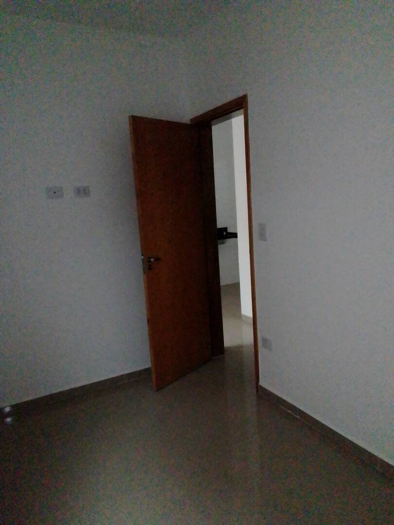 Apartamento à venda com 2 quartos, 40m² - Foto 17