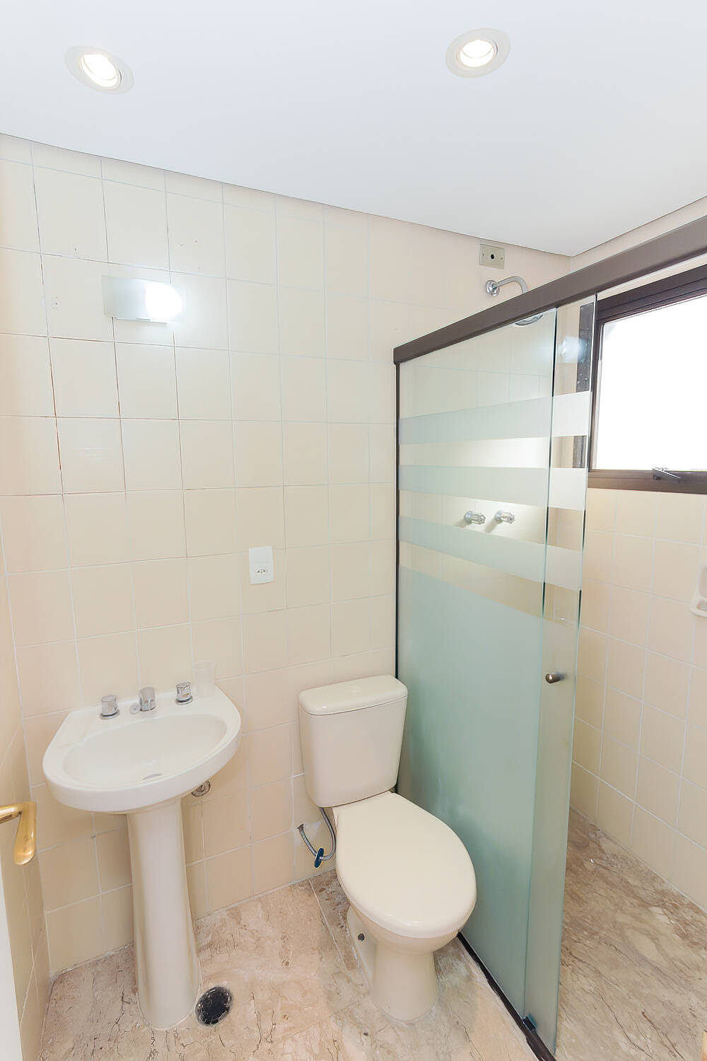 Apartamento para alugar com 4 quartos, 184m² - Foto 32