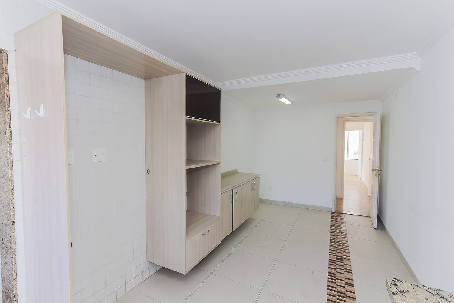 Apartamento para alugar com 4 quartos, 184m² - Foto 43