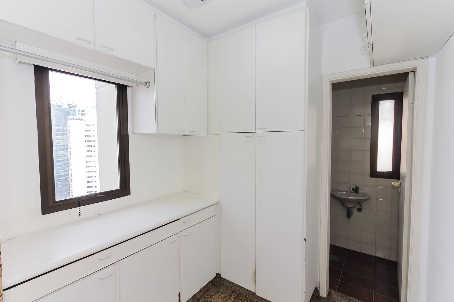 Apartamento para alugar com 4 quartos, 184m² - Foto 45