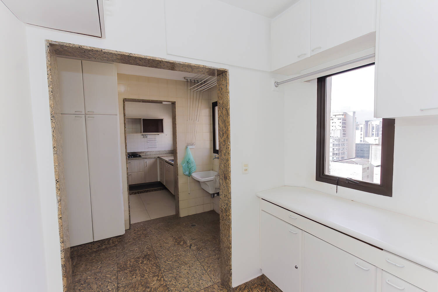 Apartamento para alugar com 4 quartos, 184m² - Foto 47