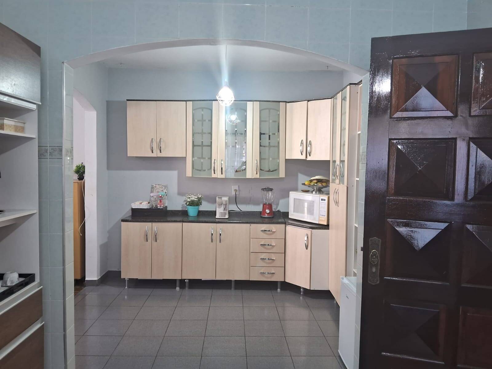 Casa à venda com 5 quartos, 250m² - Foto 6