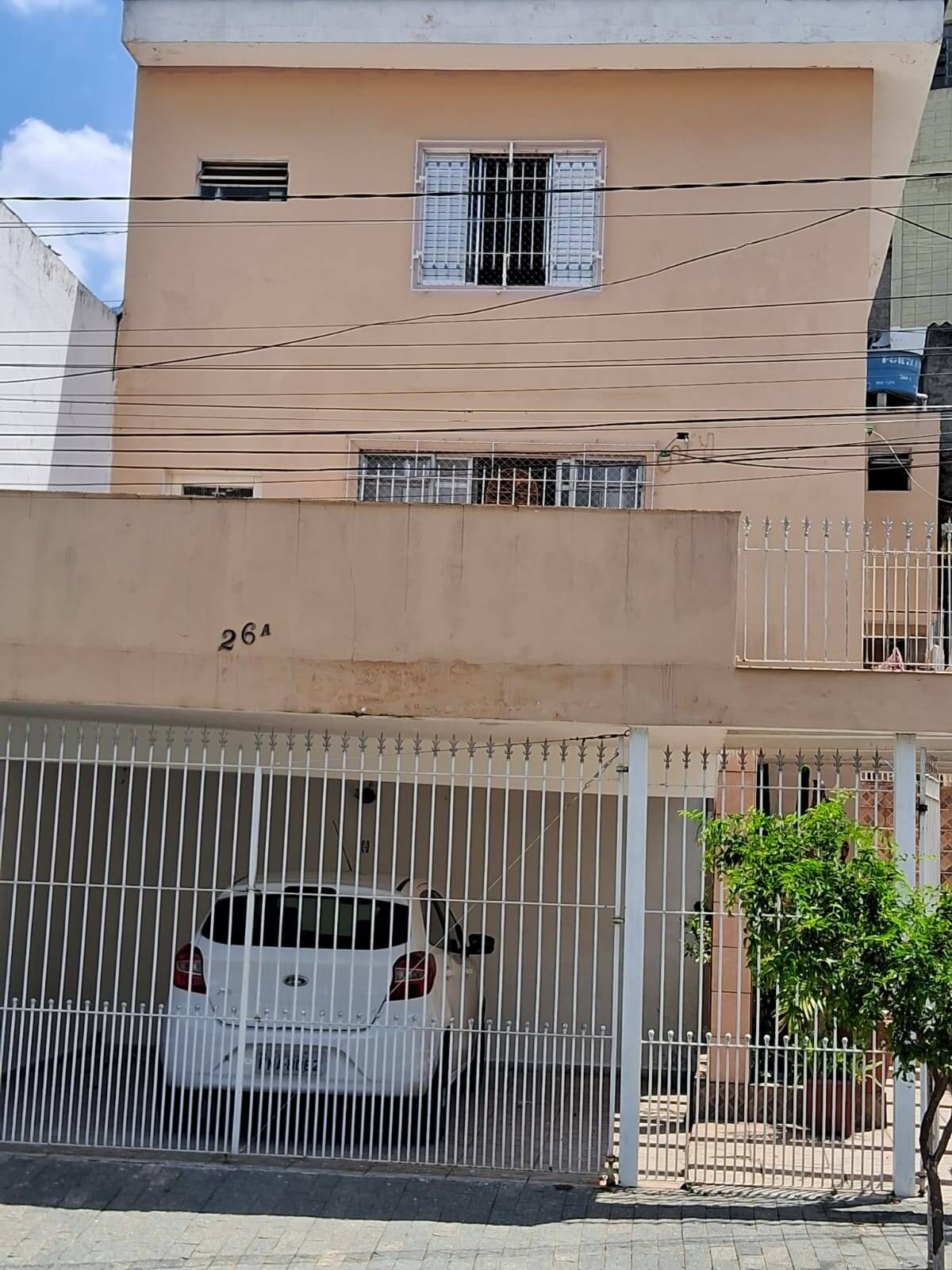 Casa à venda com 5 quartos, 250m² - Foto 1