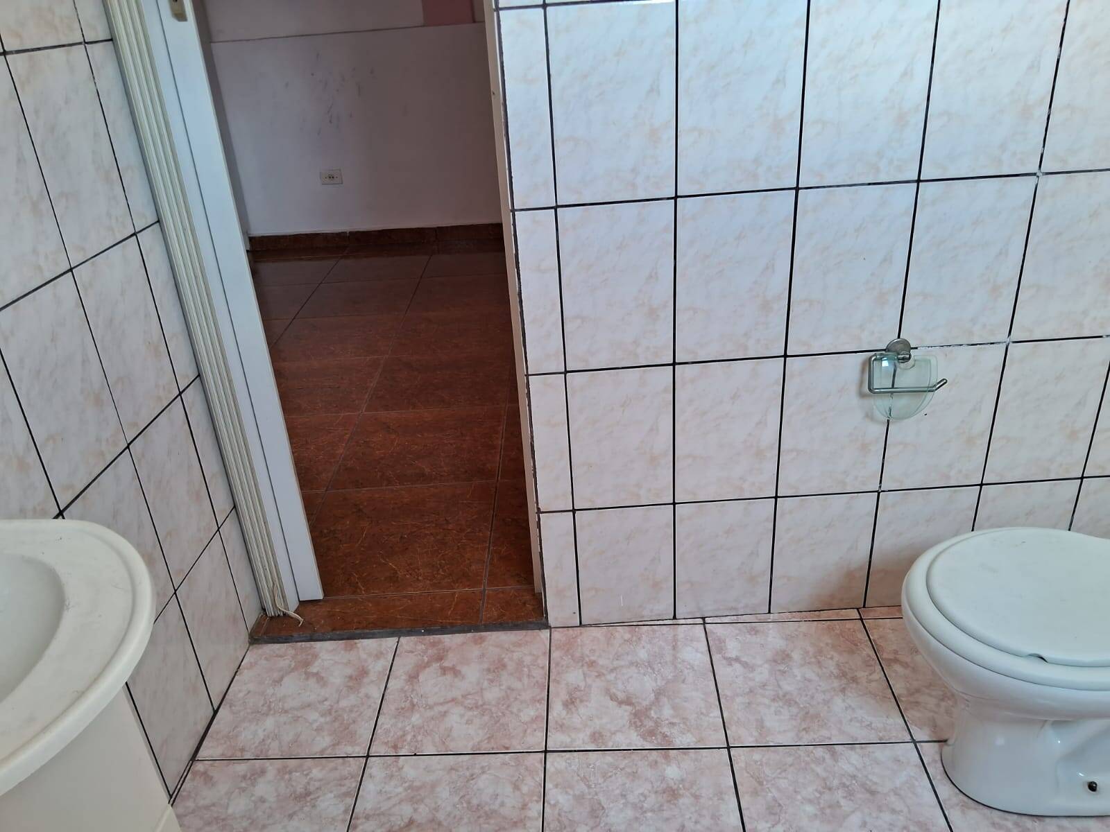 Casa à venda com 5 quartos, 250m² - Foto 44