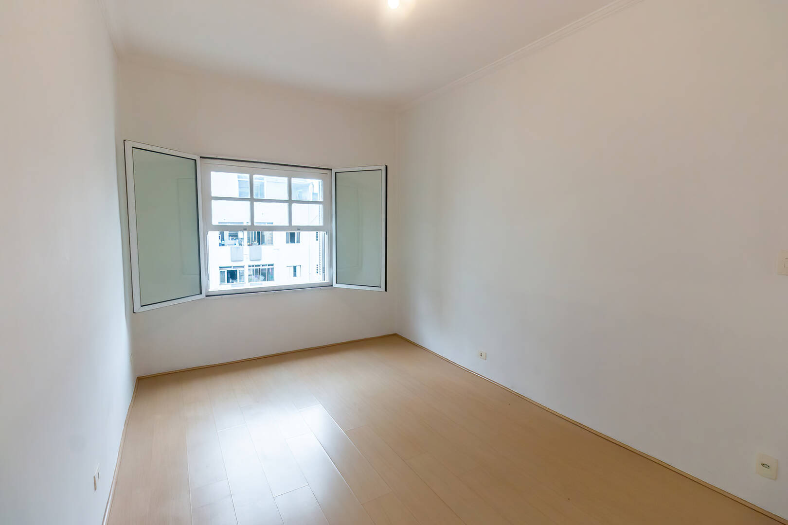 Apartamento à venda com 1 quarto, 66m² - Foto 8