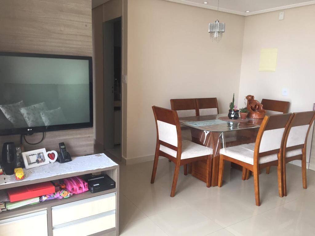 Apartamento à venda com 3 quartos, 70m² - Foto 4