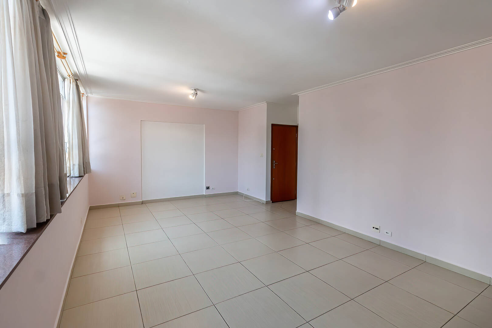 Apartamento à venda e aluguel com 2 quartos, 103m² - Foto 4