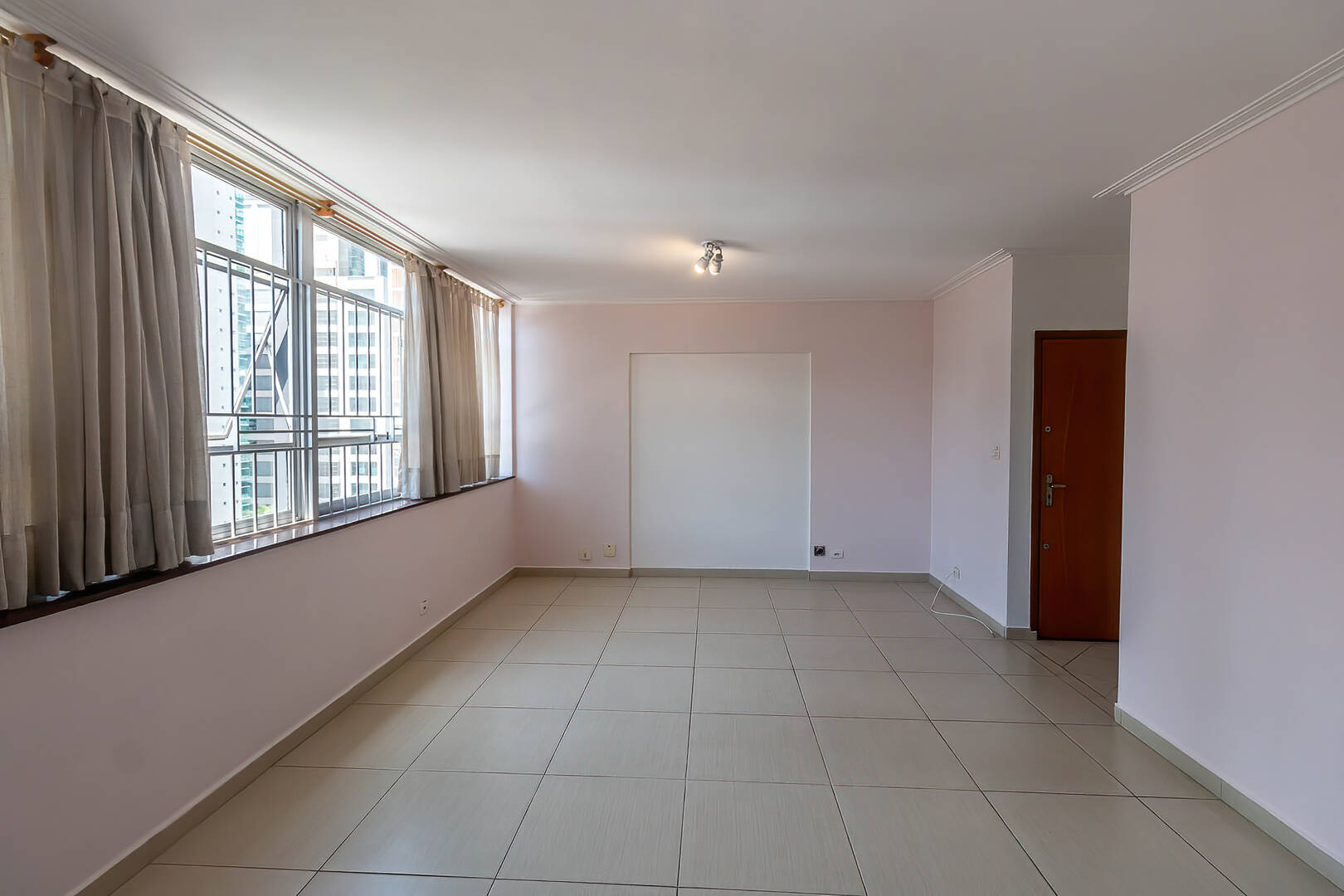 Apartamento à venda e aluguel com 2 quartos, 103m² - Foto 5