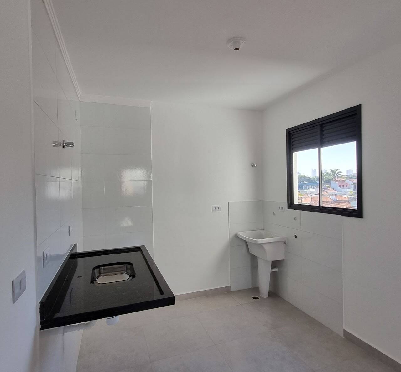 Apartamento à venda com 2 quartos, 44m² - Foto 2