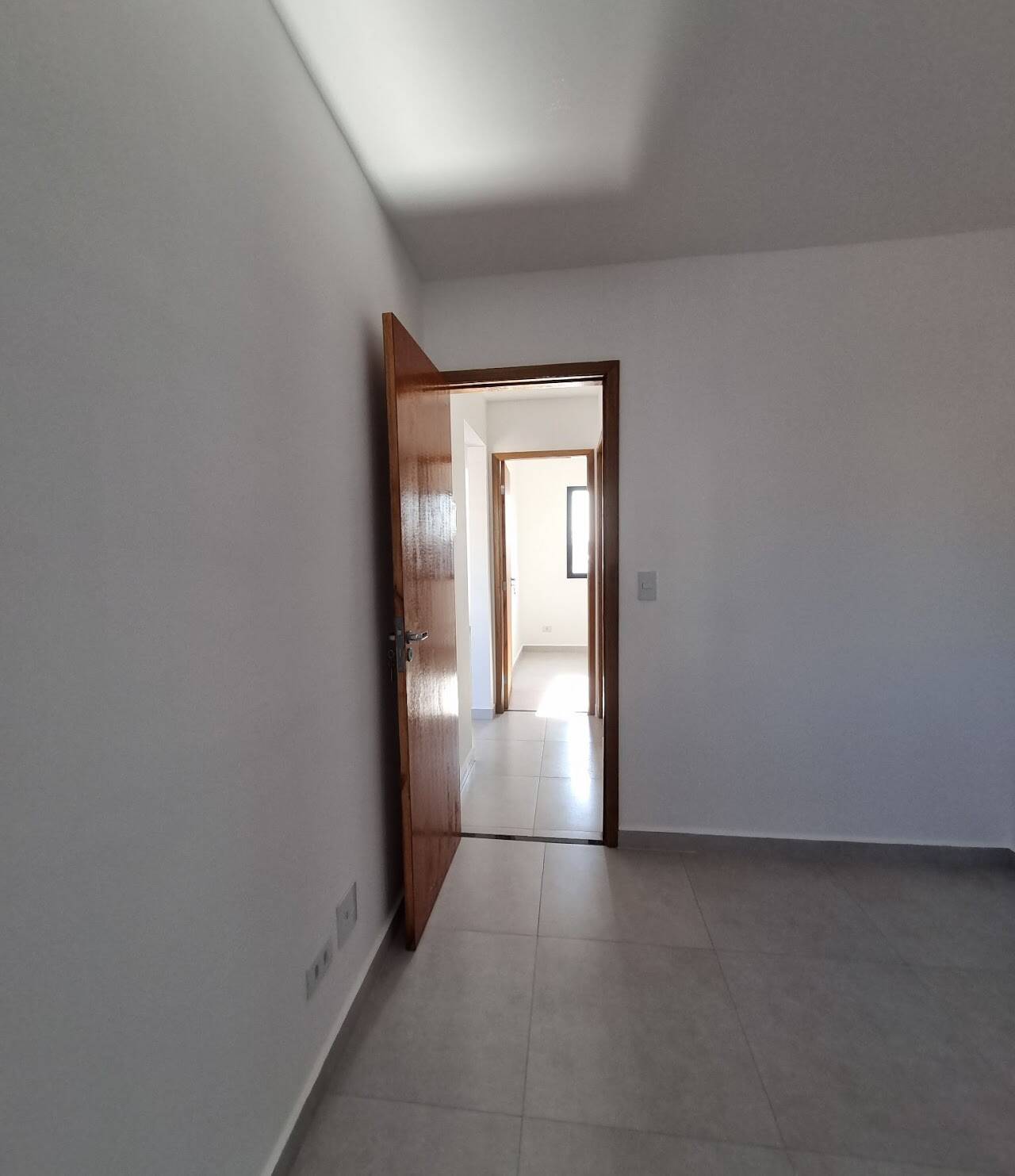 Apartamento à venda com 2 quartos, 44m² - Foto 9