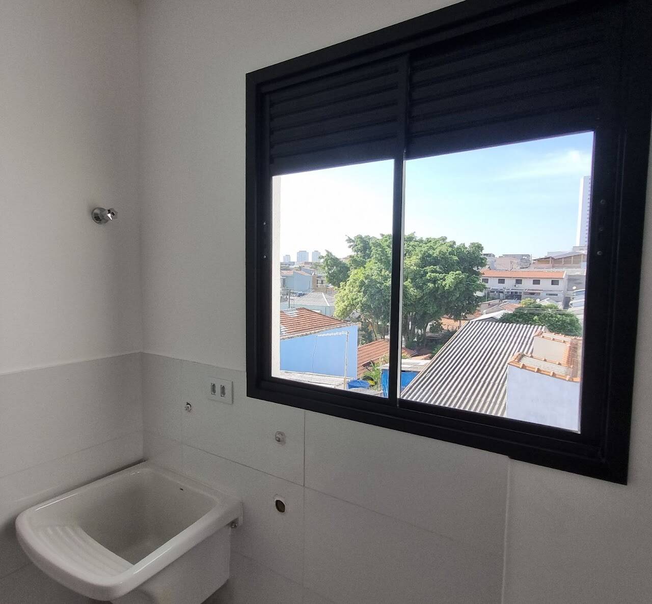 Apartamento à venda com 2 quartos, 44m² - Foto 3