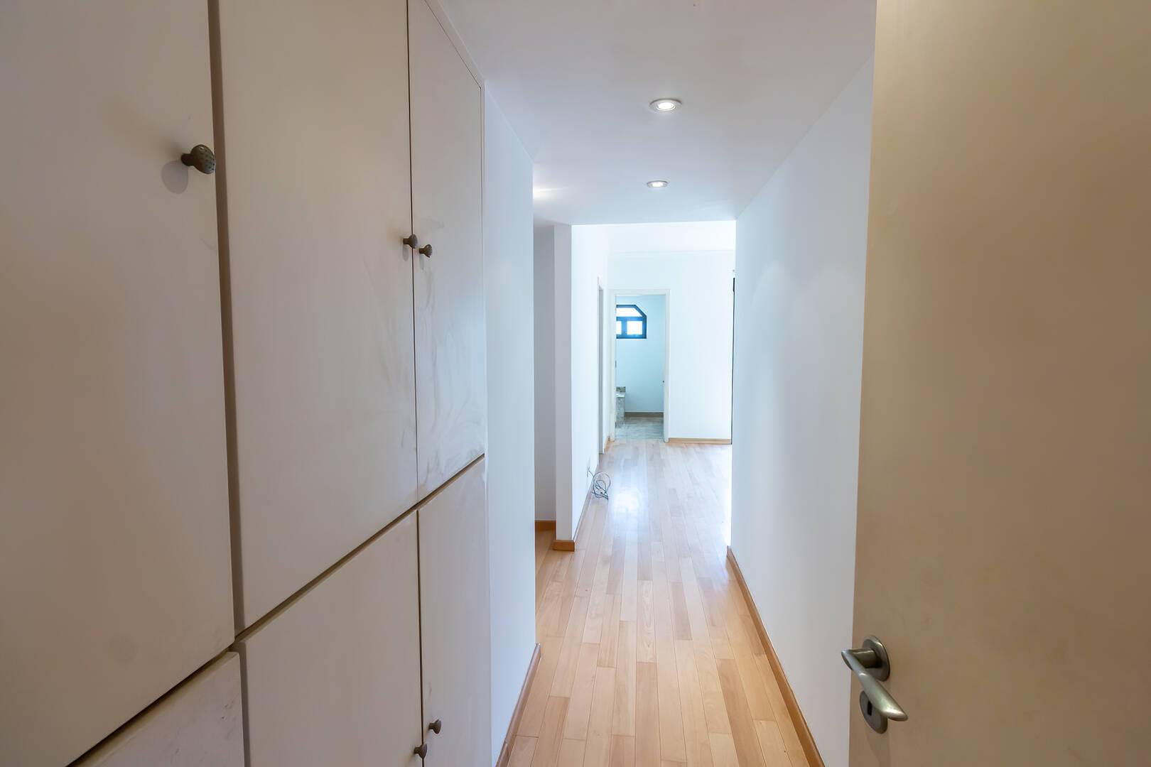 Apartamento para alugar com 3 quartos, 240m² - Foto 17