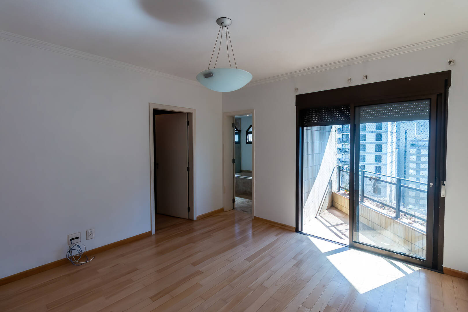 Apartamento para alugar com 3 quartos, 240m² - Foto 22