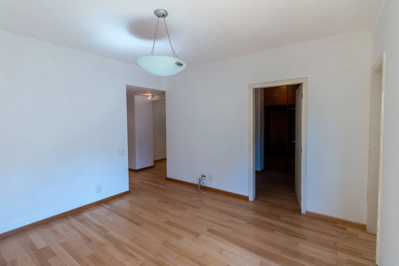 Apartamento para alugar com 3 quartos, 240m² - Foto 23