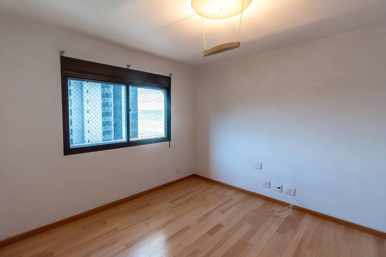 Apartamento para alugar com 3 quartos, 240m² - Foto 29