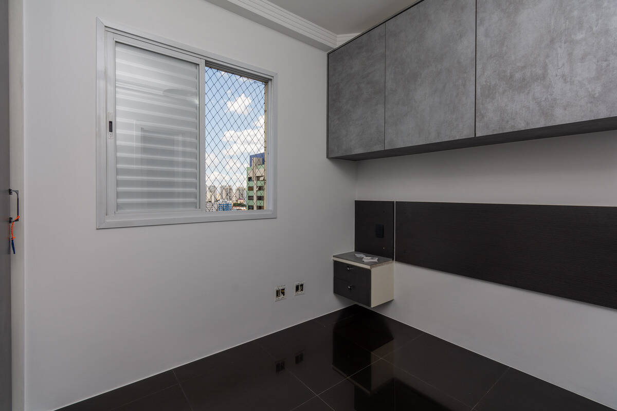 Apartamento à venda com 2 quartos, 72m² - Foto 12