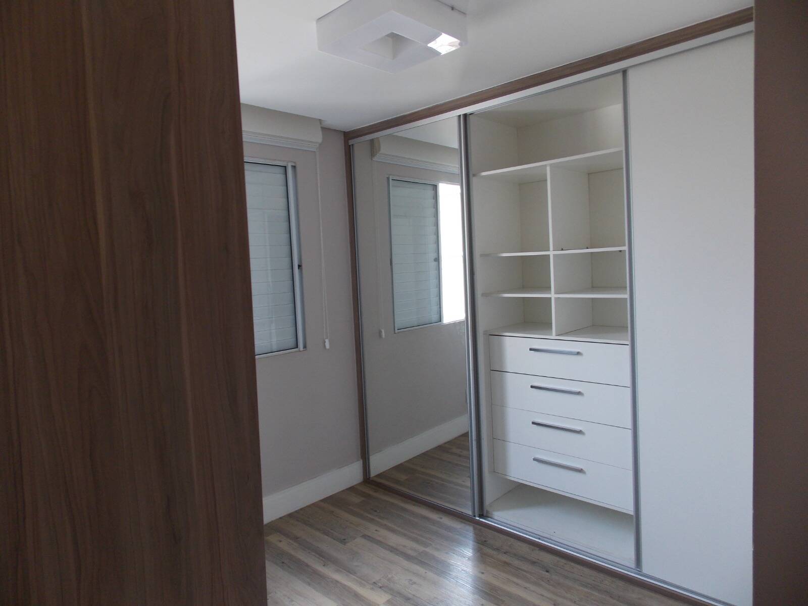 Apartamento à venda com 3 quartos, 61m² - Foto 27