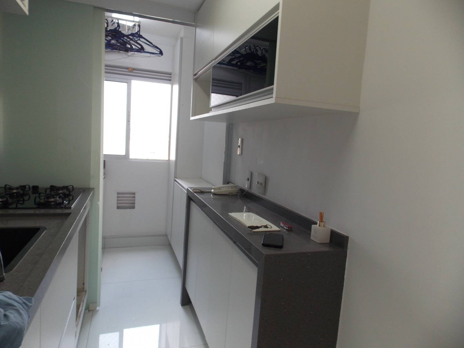 Apartamento à venda com 3 quartos, 61m² - Foto 4