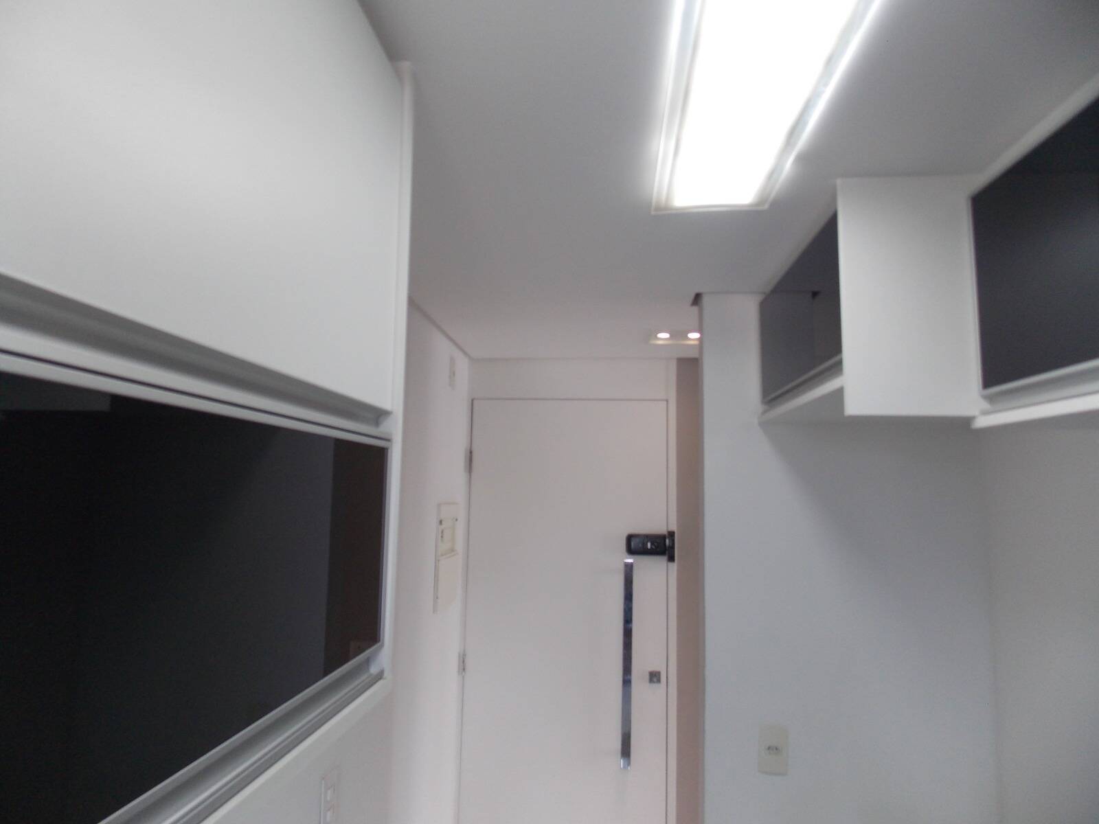 Apartamento à venda com 3 quartos, 61m² - Foto 7